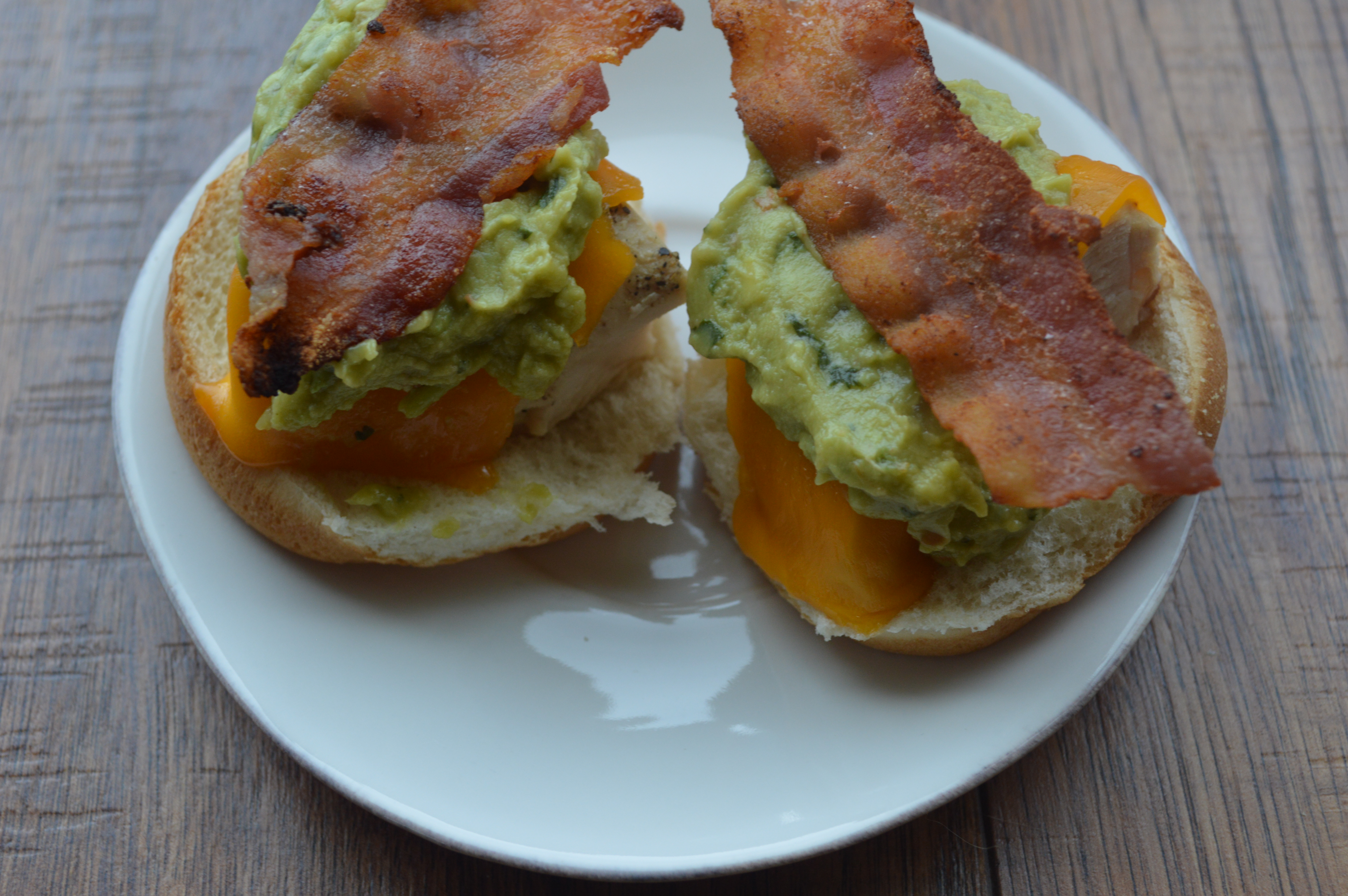 Delicious Guacamole chicken sliders recipe featured by top Denver foodie blog, All Things Lovely: image of chicken sliders