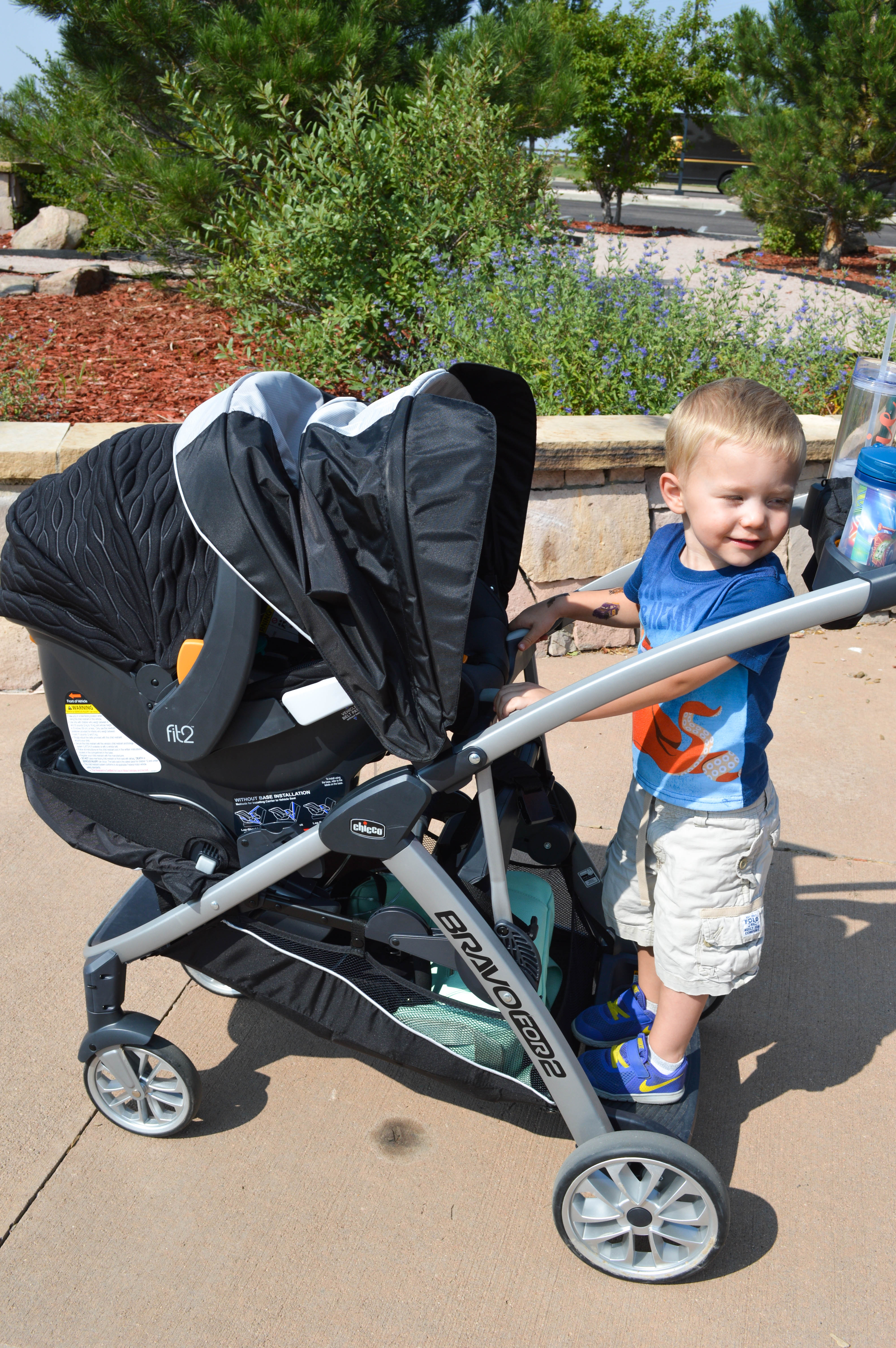 Double stroller for infant and hot sale toddler chicco