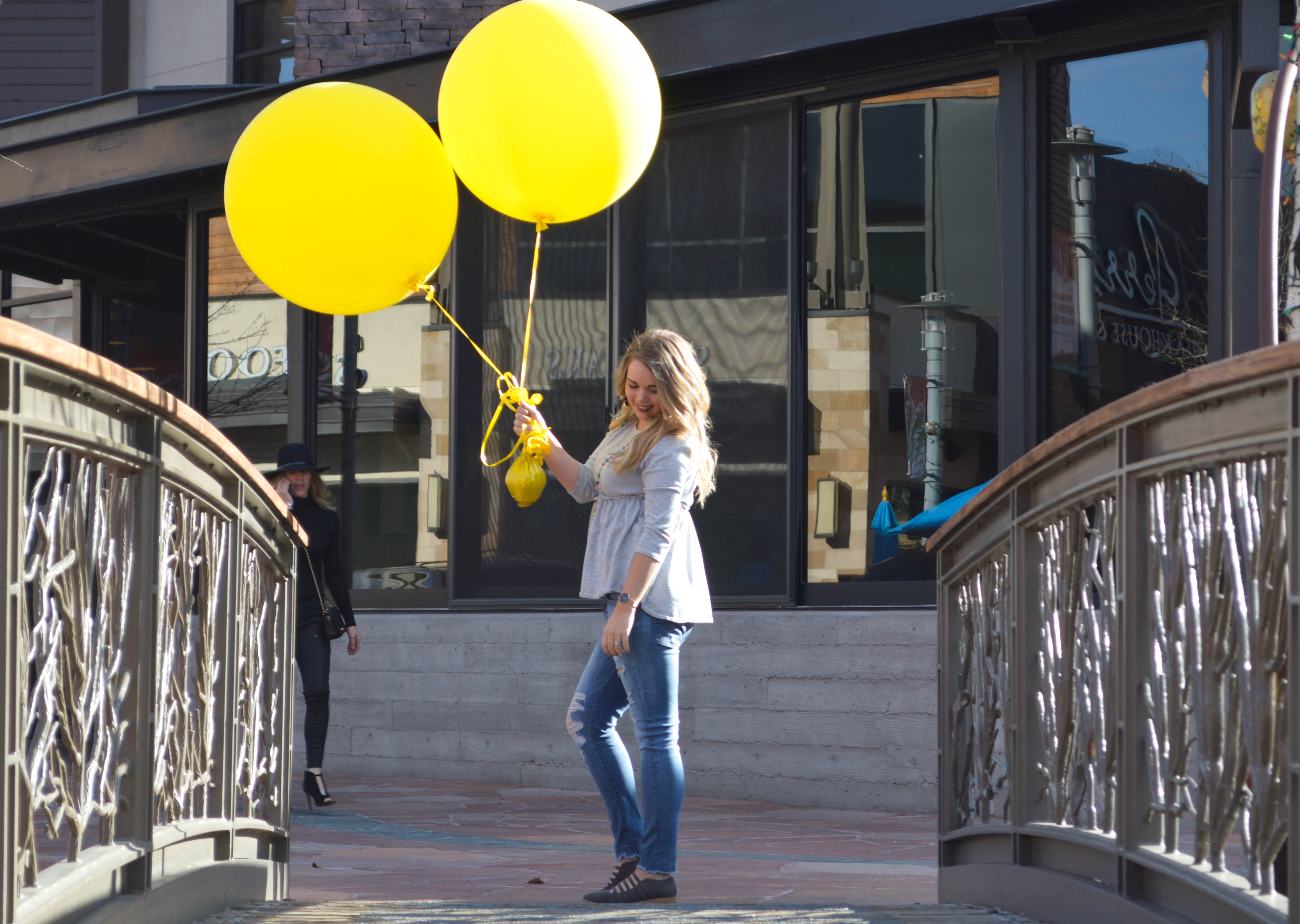 Drybar Park Meadows review featured by popular life and style Denver blogger, All Things Lovely