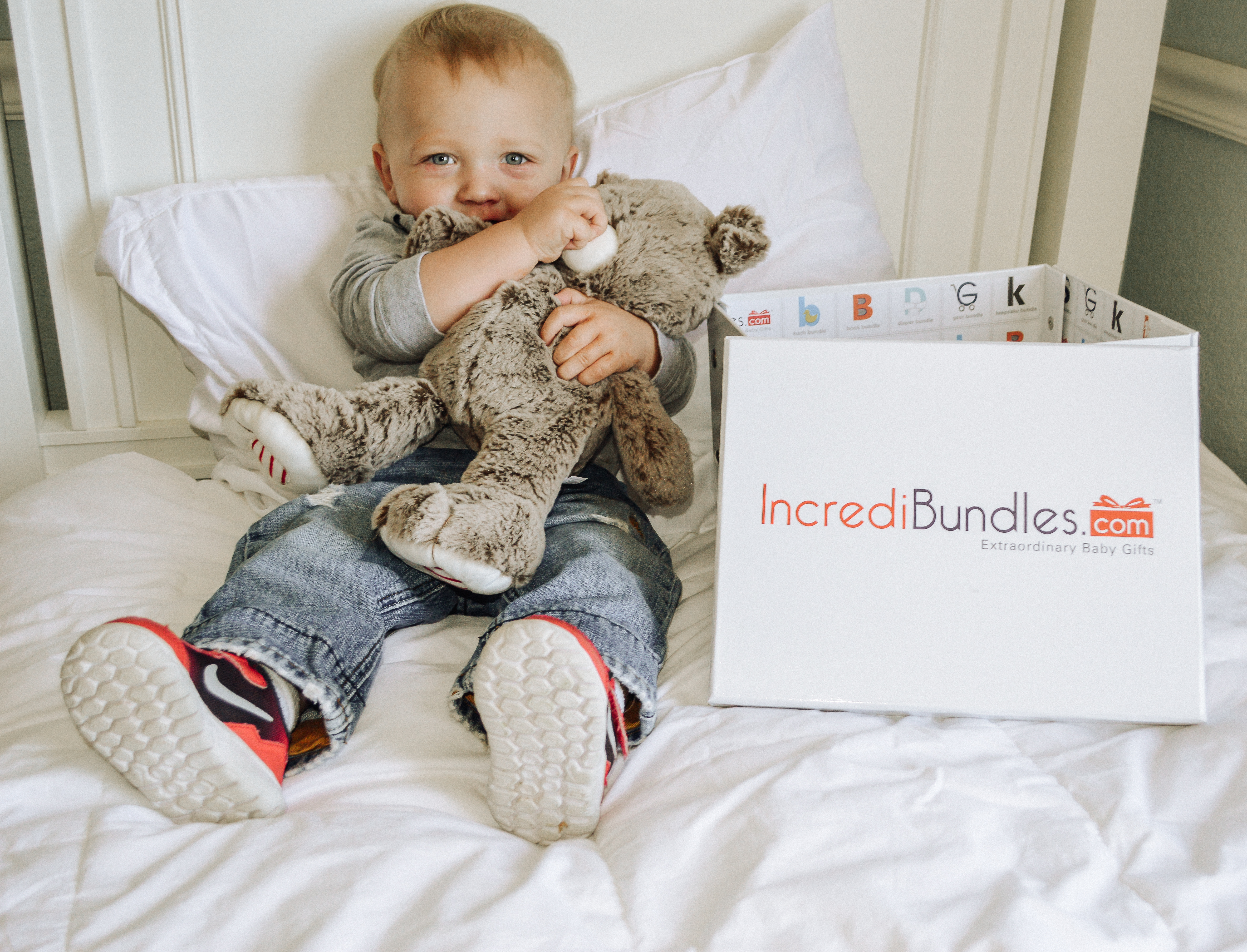 Baby Shower Gift Ideas with Incredibundles featured by top Denver lifestyle blog, All Things Lovely