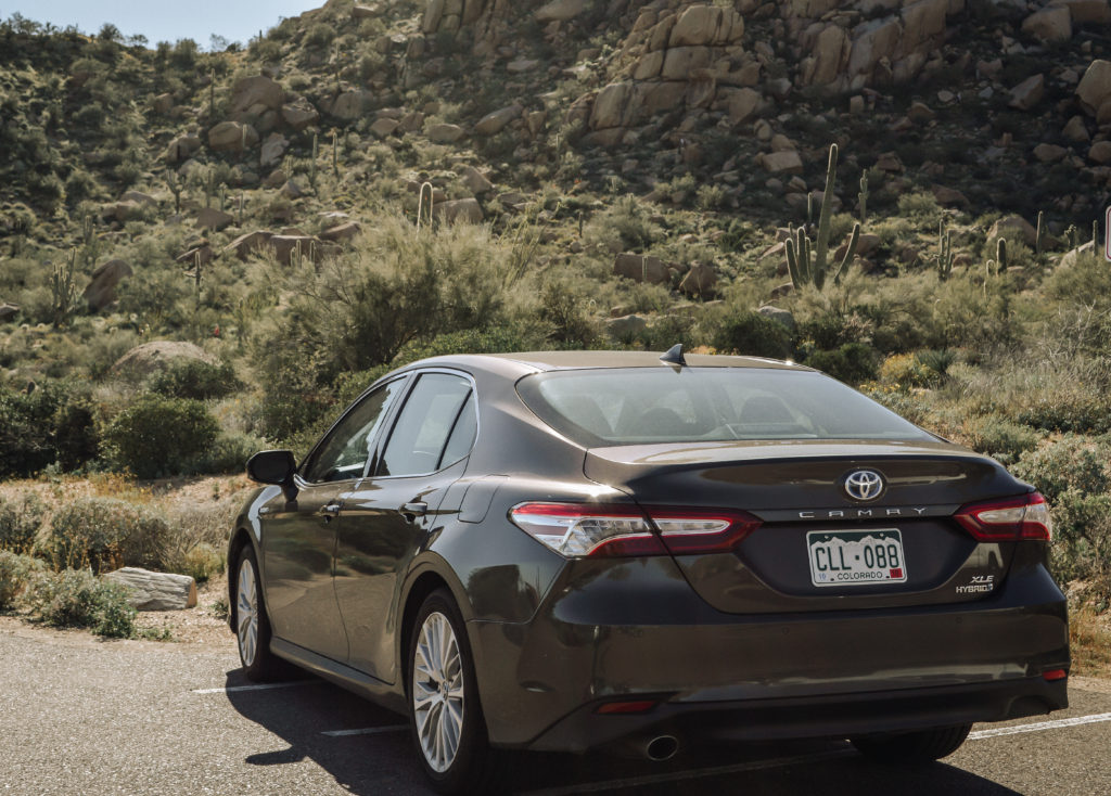 2019 camry xle deals hybrid